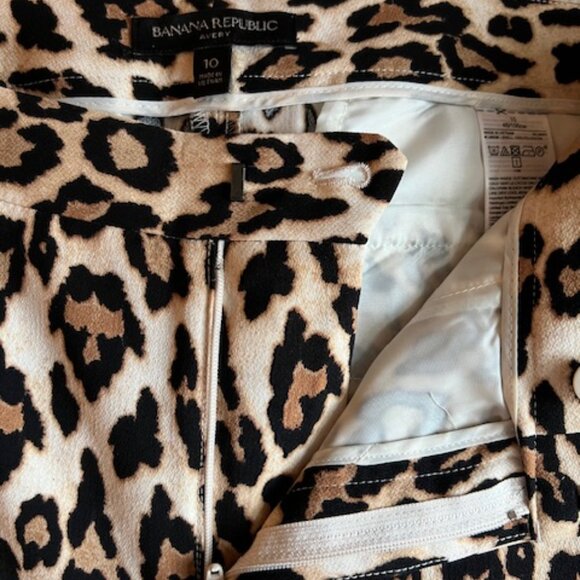 Banana Republic Leopard Print Avery Pant. Size 10 - Picture 9 of 9
